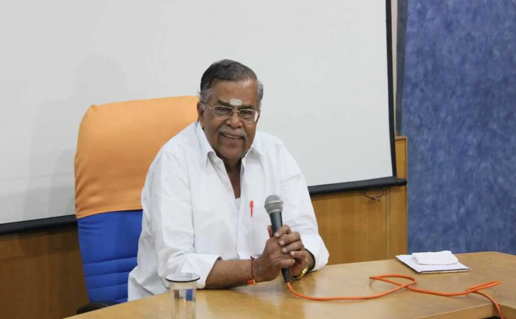 bjp senior leader ganesan coronavirus admit at hospital 